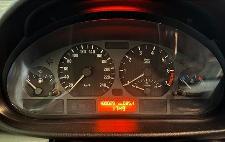 BMW 3 серия, 2001 год, 270 000 рублей, 12 фотография