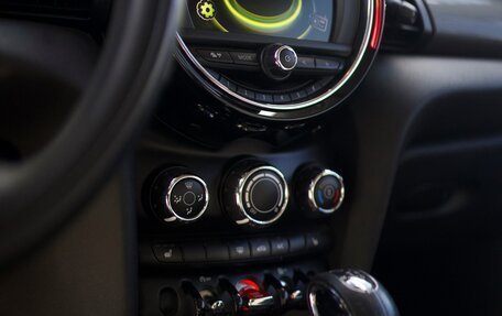 MINI Hatch, 2015 год, 1 950 000 рублей, 13 фотография