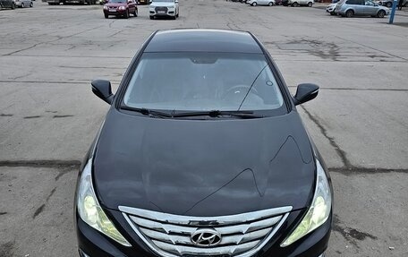 Hyundai Sonata VI, 2010 год, 950 000 рублей, 3 фотография