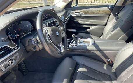 BMW 7 серия, 2019 год, 6 500 000 рублей, 14 фотография