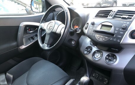 Toyota RAV4, 2006 год, 1 000 000 рублей, 3 фотография