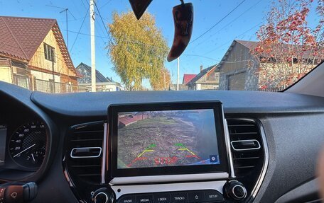 Hyundai Solaris II рестайлинг, 2022 год, 1 550 000 рублей, 4 фотография