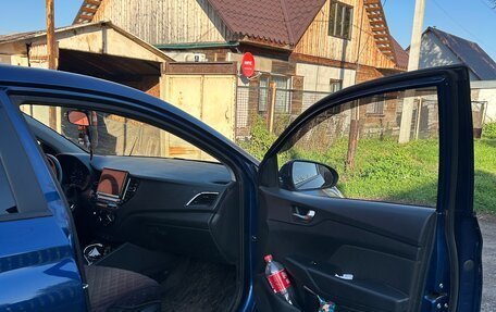 Hyundai Solaris II рестайлинг, 2022 год, 1 550 000 рублей, 15 фотография