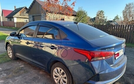 Hyundai Solaris II рестайлинг, 2022 год, 1 550 000 рублей, 10 фотография