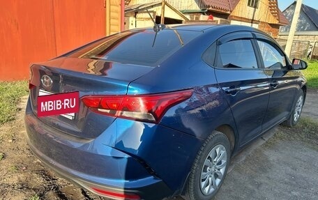 Hyundai Solaris II рестайлинг, 2022 год, 1 550 000 рублей, 8 фотография