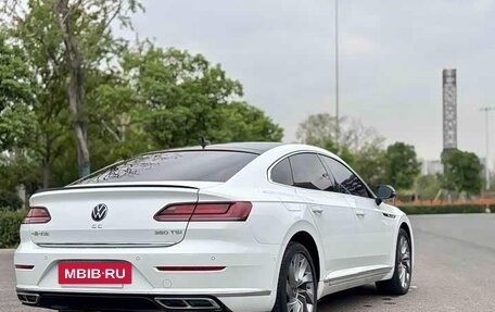 Volkswagen Passat CC, 2022 год, 2 600 008 рублей, 16 фотография
