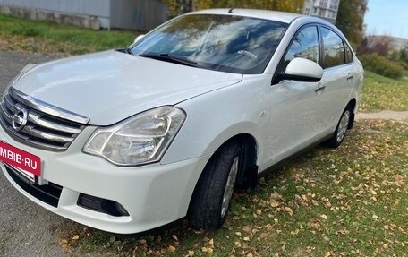 Nissan Almera, 2015 год, 700 000 рублей, 2 фотография