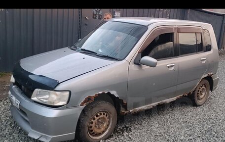 Nissan Cube II, 2000 год, 65 000 рублей, 3 фотография