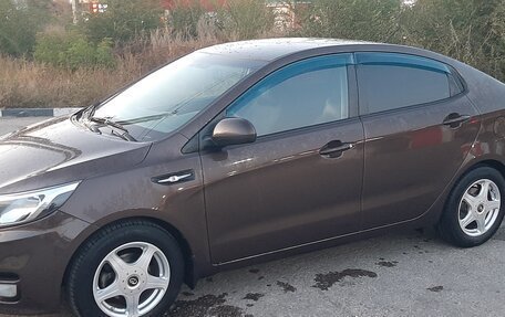 KIA Rio III рестайлинг, 2015 год, 1 075 000 рублей, 5 фотография