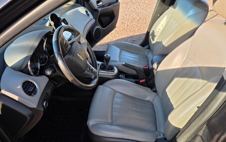 Chevrolet Cruze II, 2012 год, 730 000 рублей, 24 фотография