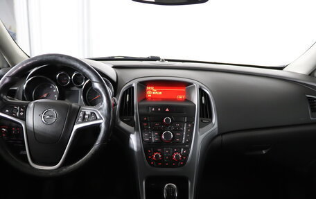 Opel Astra J, 2013 год, 669 990 рублей, 13 фотография