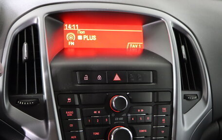 Opel Astra J, 2013 год, 669 990 рублей, 17 фотография