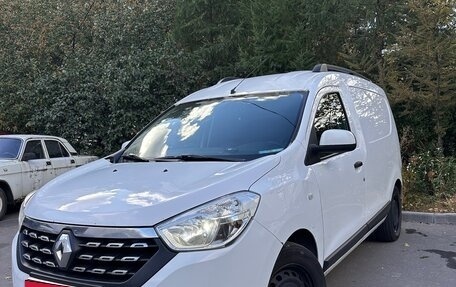 Renault Dokker, 2017 год, 1 250 000 рублей, 1 фотография
