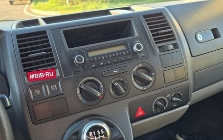 Volkswagen Transporter T5 рестайлинг, 2007 год, 1 345 000 рублей, 12 фотография