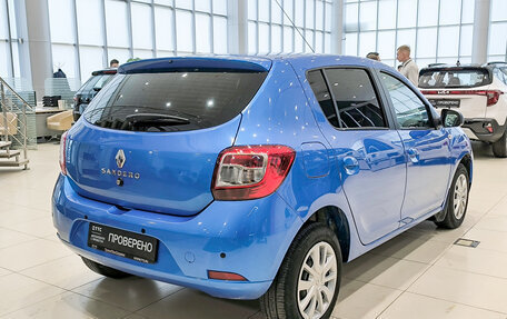 Renault Sandero II рестайлинг, 2021 год, 1 099 000 рублей, 6 фотография