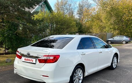 Toyota Camry, 2012 год, 1 350 000 рублей, 6 фотография