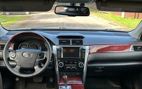 Toyota Camry, 2012 год, 1 350 000 рублей, 12 фотография