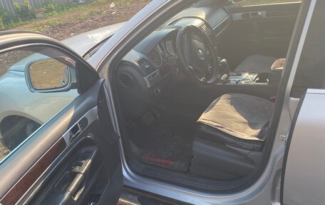 Volkswagen Touareg III, 2005 год, 730 000 рублей, 4 фотография
