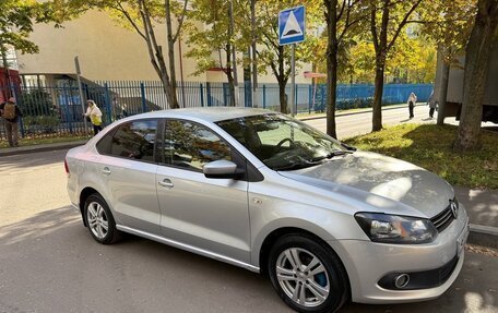 Volkswagen Polo VI (EU Market), 2011 год, 500 000 рублей, 15 фотография