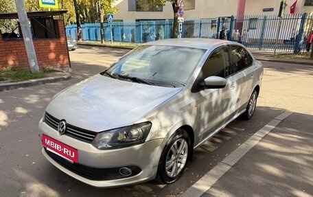 Volkswagen Polo VI (EU Market), 2011 год, 500 000 рублей, 8 фотография