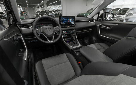 Toyota RAV4, 2025 год, 4 150 000 рублей, 7 фотография
