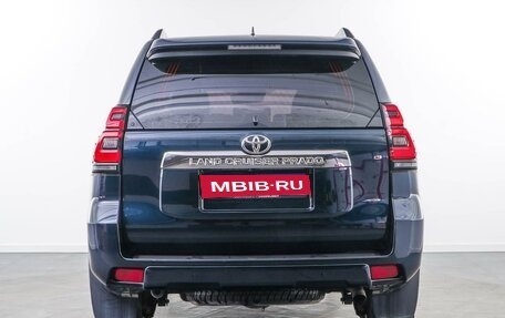 Toyota Land Cruiser Prado 150 рестайлинг 2, 2018 год, 5 998 321 рублей, 4 фотография