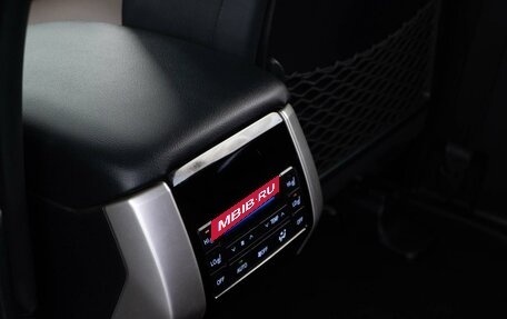 Toyota Land Cruiser Prado 150 рестайлинг 2, 2018 год, 5 998 321 рублей, 14 фотография