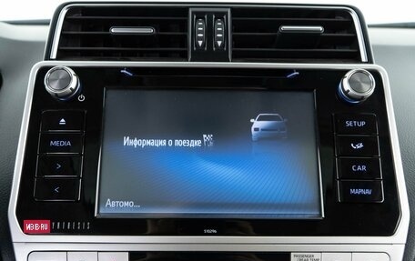 Toyota Land Cruiser Prado 150 рестайлинг 2, 2018 год, 5 998 321 рублей, 24 фотография