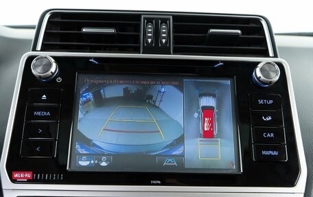 Toyota Land Cruiser Prado 150 рестайлинг 2, 2018 год, 5 998 321 рублей, 17 фотография