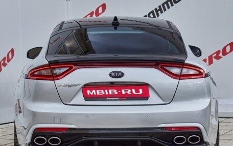 KIA Stinger I, 2017 год, 2 470 000 рублей, 5 фотография