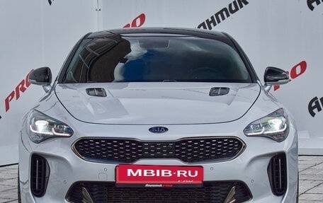 KIA Stinger I, 2017 год, 2 470 000 рублей, 2 фотография