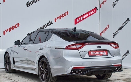 KIA Stinger I, 2017 год, 2 470 000 рублей, 6 фотография