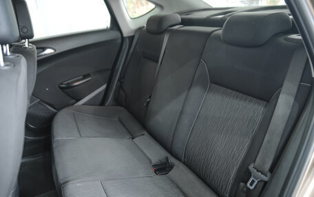 Opel Astra J, 2013 год, 850 000 рублей, 8 фотография