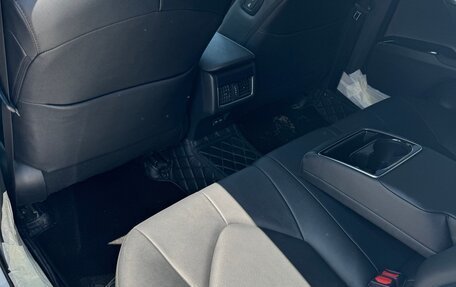 Toyota Camry, 2023 год, 3 950 000 рублей, 6 фотография