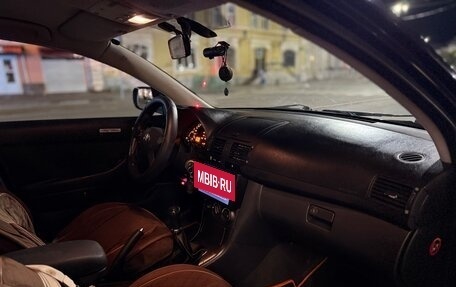 Toyota Avensis III рестайлинг, 2008 год, 500 000 рублей, 15 фотография