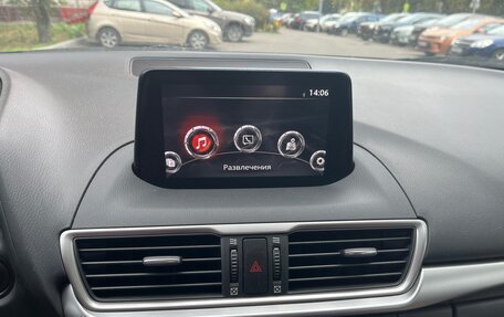 Mazda 3, 2017 год, 2 100 000 рублей, 8 фотография