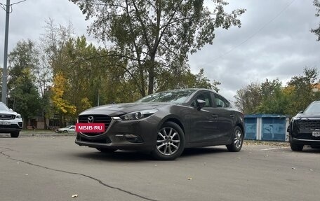 Mazda 3, 2017 год, 2 100 000 рублей, 2 фотография