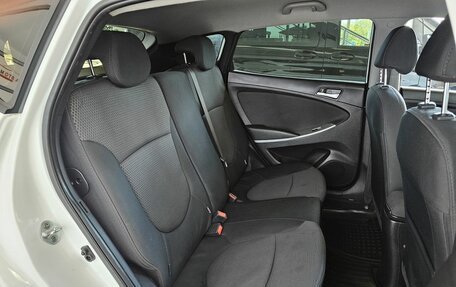 Hyundai Solaris II рестайлинг, 2015 год, 1 355 000 рублей, 17 фотография