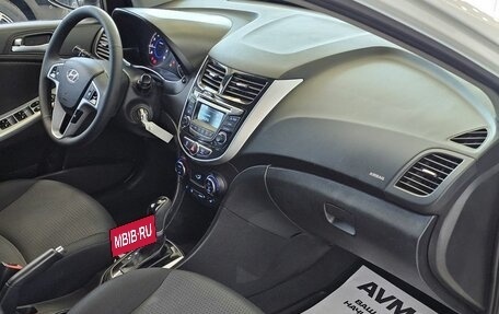 Hyundai Solaris II рестайлинг, 2015 год, 1 355 000 рублей, 19 фотография