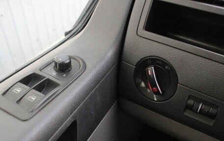 Volkswagen Transporter T5 рестайлинг, 2008 год, 850 000 рублей, 18 фотография