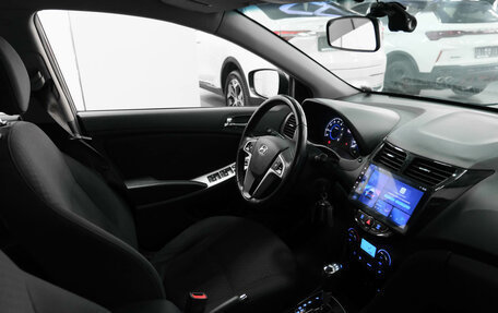 Hyundai Solaris II рестайлинг, 2012 год, 848 000 рублей, 20 фотография