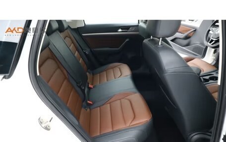 Volkswagen Lavida, 2022 год, 1 635 000 рублей, 10 фотография