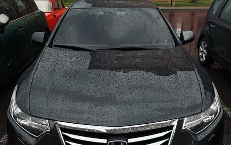 Honda Accord VIII рестайлинг, 2011 год, 1 100 000 рублей, 2 фотография