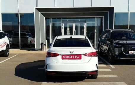 Hyundai Solaris II рестайлинг, 2020 год, 1 300 000 рублей, 5 фотография