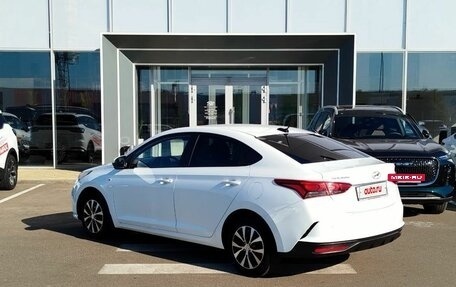 Hyundai Solaris II рестайлинг, 2020 год, 1 300 000 рублей, 7 фотография
