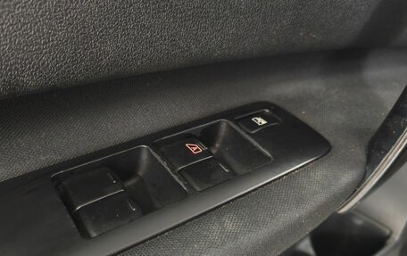 Nissan Qashqai, 2012 год, 880 000 рублей, 21 фотография