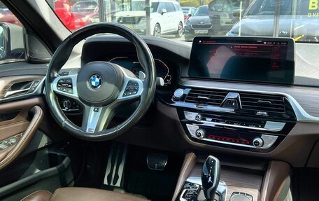 BMW 5 серия, 2020 год, 3 950 000 рублей, 33 фотография