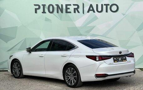 Lexus ES VII, 2021 год, 4 259 000 рублей, 10 фотография