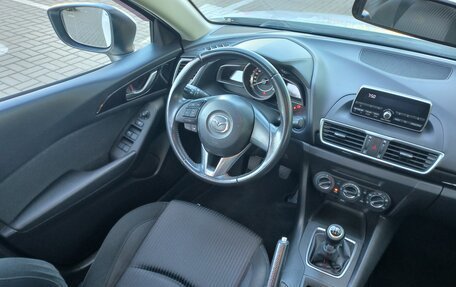 Mazda 3, 2014 год, 1 295 000 рублей, 18 фотография