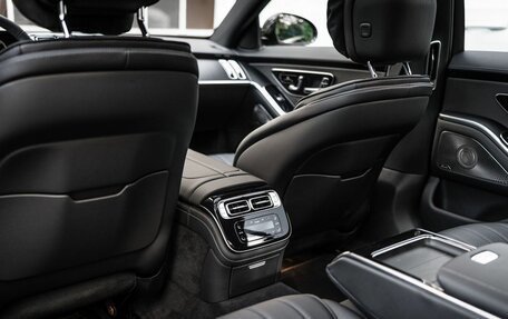 Mercedes-Benz S-Класс, 2024 год, 14 398 000 рублей, 9 фотография